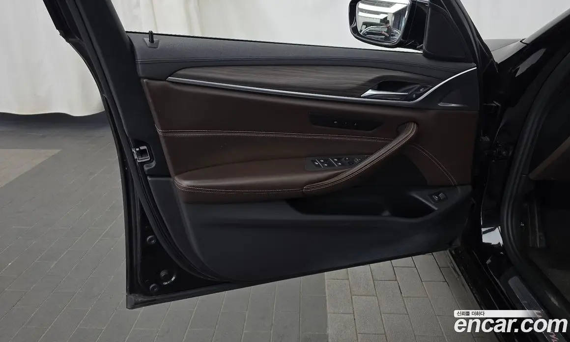BMW 5 серия 2019 2.0 автомат (гидро), фото 14 BMW 5 серия 2019 2.0 автомат (гидро), фото 14