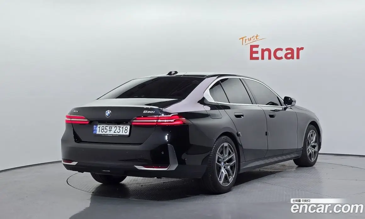 BMW 5 серия 2024 2.0 автомат (гидро), фото 2