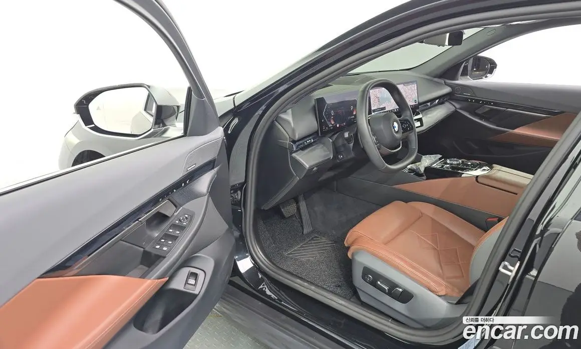 BMW 5 серия 2024 2.0 автомат (гидро), фото 13