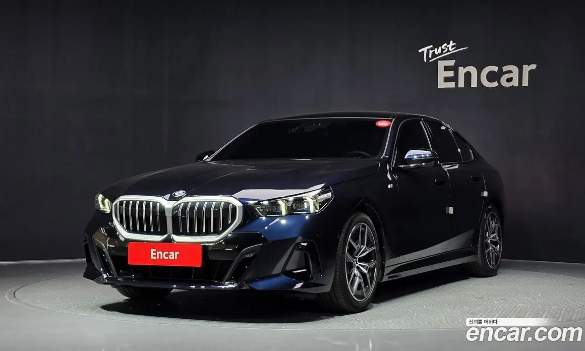 BMW 5 серия 2024 2.0 автомат (гидро), фото 1 BMW 5 серия 2024 2.0 автомат (гидро), фото 1