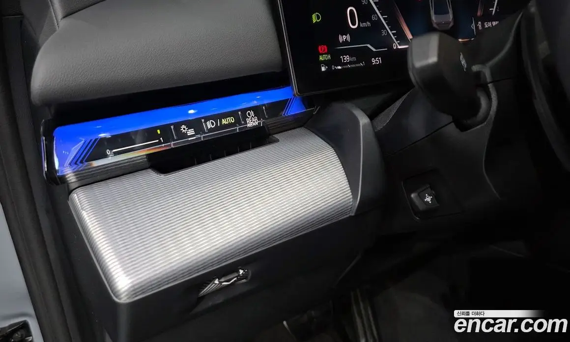 BMW 5 серия 2025 2.0 автомат (гидро), фото 23 BMW 5 серия 2025 2.0 автомат (гидро), фото 23