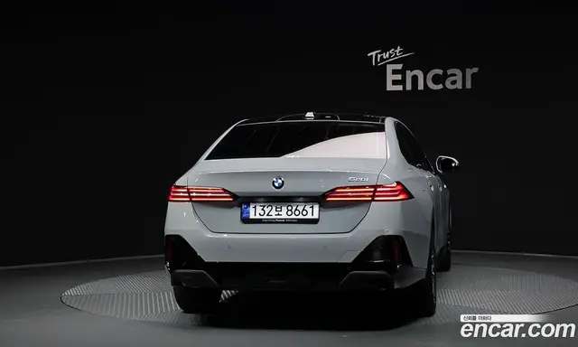 BMW 5 серия 2025 2.0 автомат (гидро), миниатюра 4 BMW 5 серия 2025 2.0 автомат (гидро), миниатюра 4