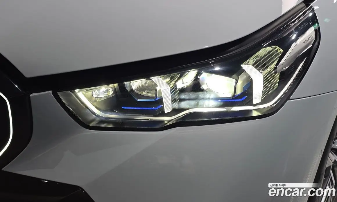 BMW 5 серия 2025 2.0 автомат (гидро), фото 8 BMW 5 серия 2025 2.0 автомат (гидро), фото 8