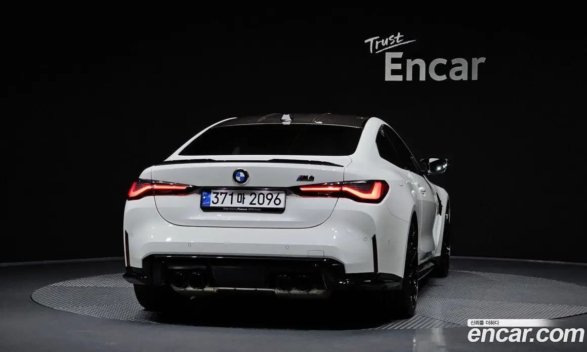 BMW M4 2024 3.0 автомат (гидро), фото 4 BMW M4 2024 3.0 автомат (гидро), фото 4