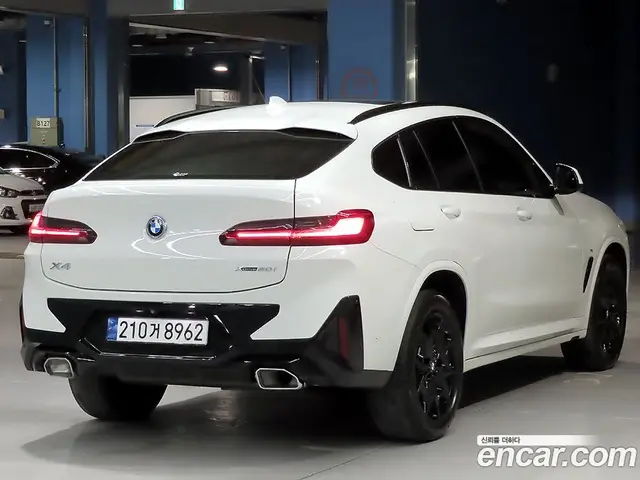 BMW X4 2023 2.0 автомат (гидро), миниатюра 4