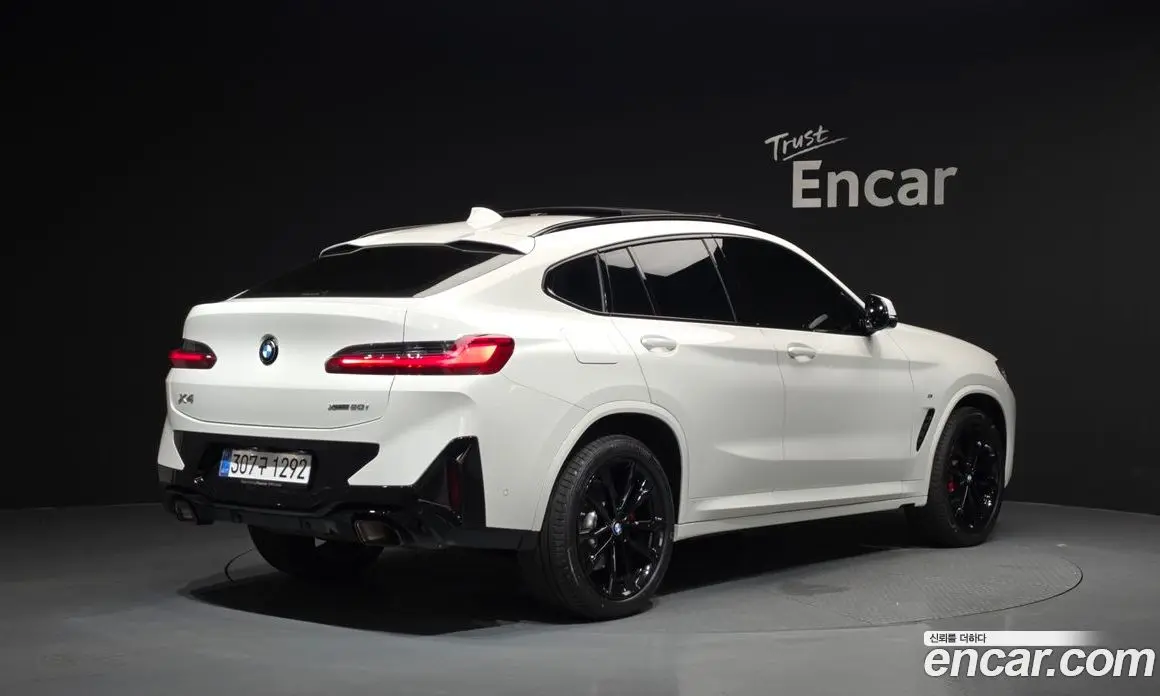 BMW X4 2025 2.0 автомат (гидро), фото 2