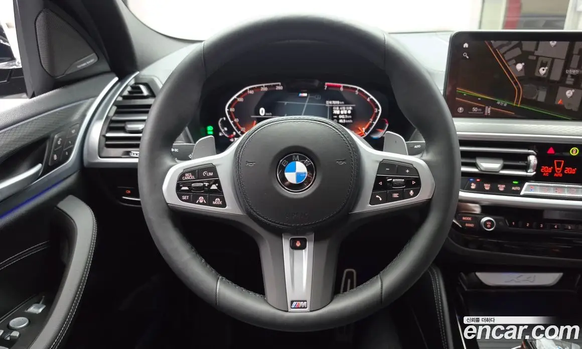 BMW X4 2025 2.0 автомат (гидро), фото 13