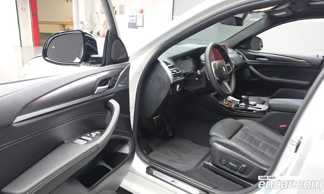 BMW X4 2025 2.0 автомат (гидро), миниатюра 10