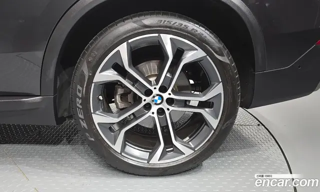 BMW X5 2023 3.0 автомат (гидро), миниатюра 7
