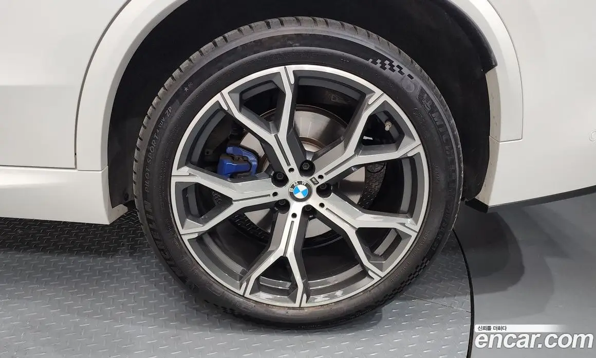 BMW X5 2024 3.0 автомат (гидро), фото 7 BMW X5 2024 3.0 автомат (гидро), фото 7