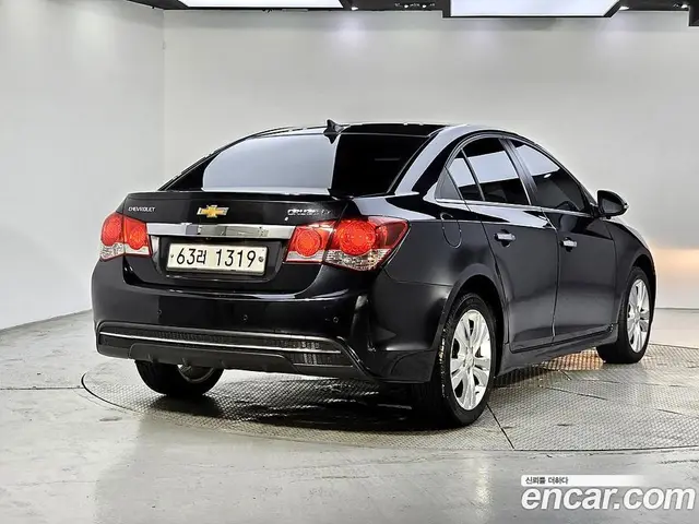 Chevrolet Cruze 2013 1.8 автомат (гидро), миниатюра 4