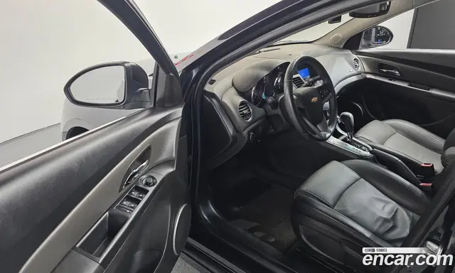 Chevrolet Lacetti 2009 2.0 автомат (гидро), миниатюра 12