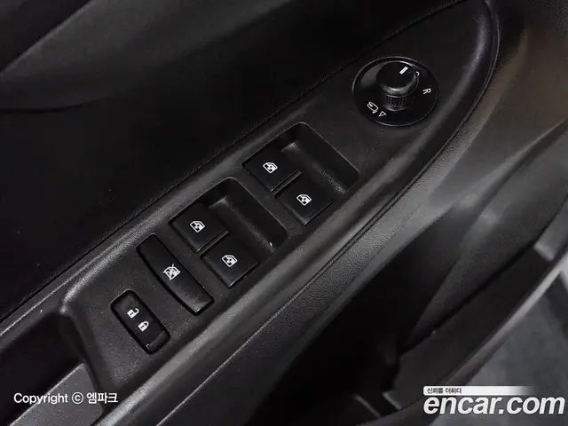 Chevrolet Spark 2016 1.0 автомат (гидро), миниатюра 12