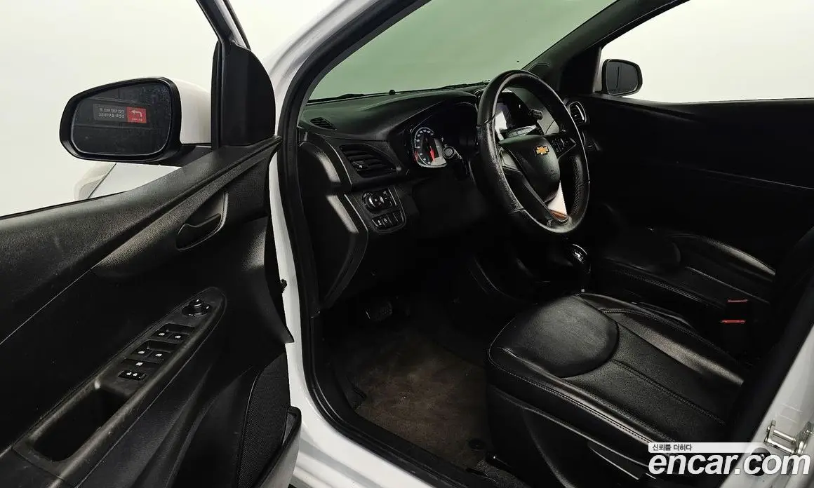 Chevrolet Spark 2016 1.0 автомат (гидро), фото 10