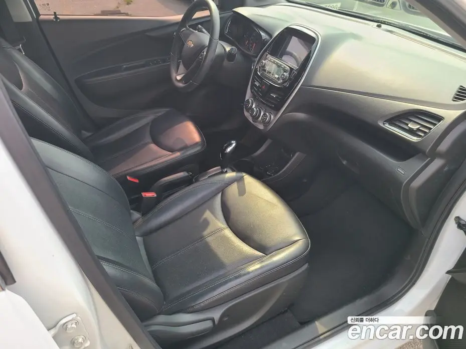 Chevrolet Spark 2017 1.0 автомат (гидро), фото 10