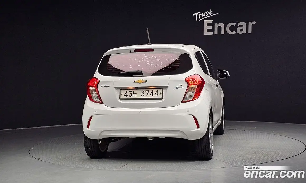 Chevrolet Spark 2018 1.0 автомат (гидро), фото 4 Chevrolet Spark 2018 1.0 автомат (гидро), фото 4