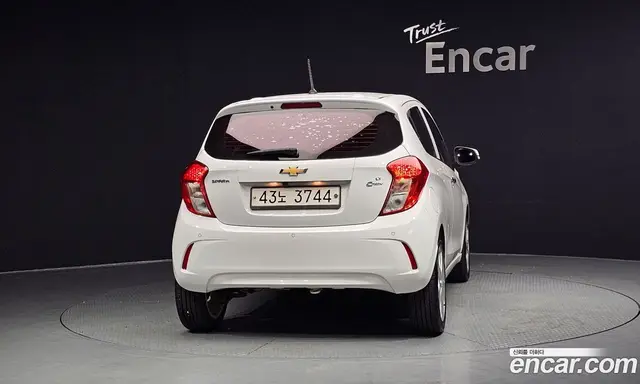 Chevrolet Spark 2018 1.0 автомат (гидро), миниатюра 4 Chevrolet Spark 2018 1.0 автомат (гидро), миниатюра 4