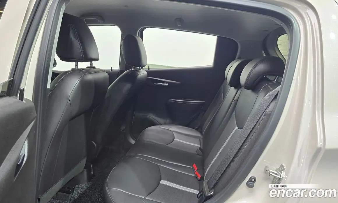 Chevrolet Spark 2019 1.0 автомат (гидро), фото 12