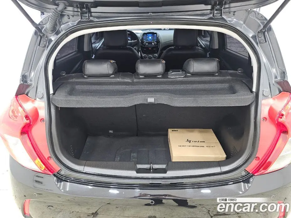 Chevrolet Spark 2019 1.0 автомат (гидро), фото 17