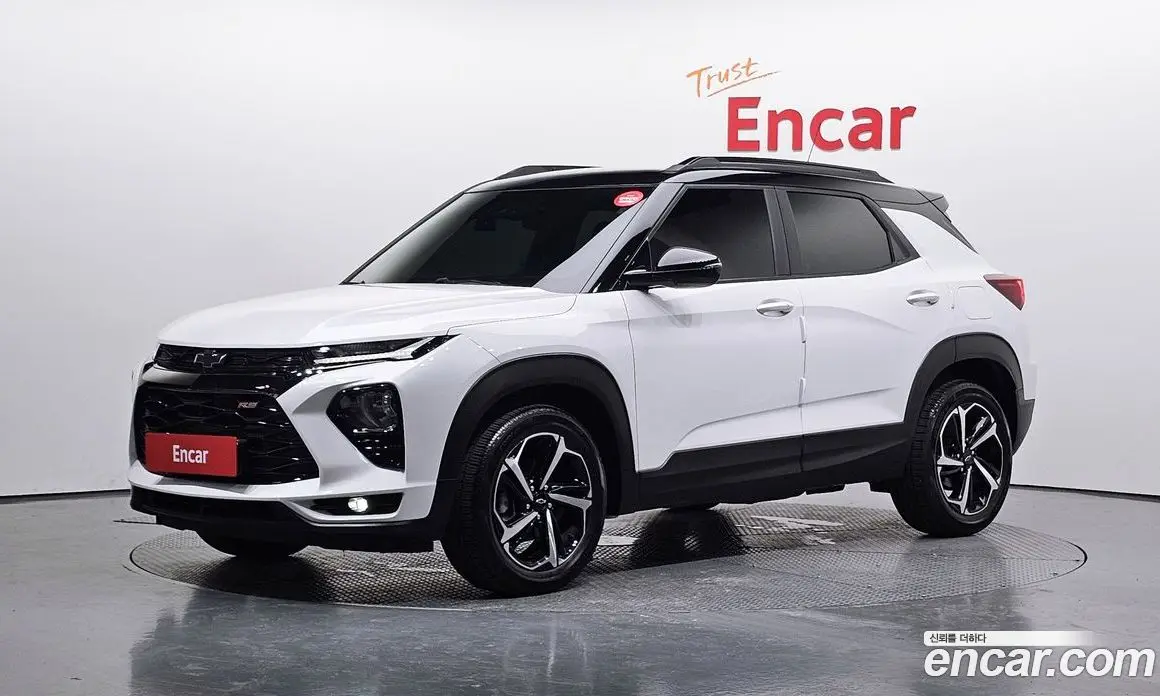 Chevrolet TrailBlazer 2023 1.3 автомат (гидро), фото 1