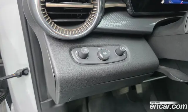 Chevrolet Trax 2023 1.2 автомат (гидро), миниатюра 12