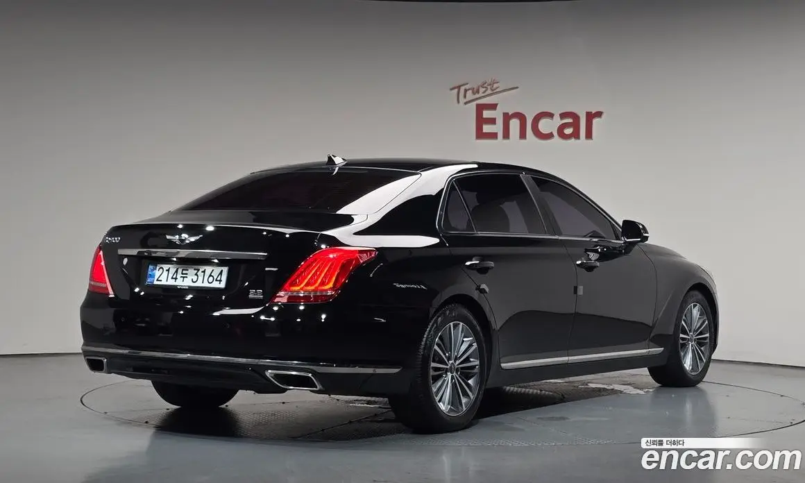 Genesis EQ900 2016 3.8 автомат (гидро), фото 2 Genesis EQ900 2016 3.8 автомат (гидро), фото 2