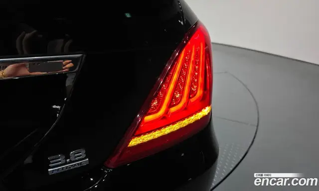 Genesis EQ900 2016 3.8 автомат (гидро), миниатюра 9 Genesis EQ900 2016 3.8 автомат (гидро), миниатюра 9