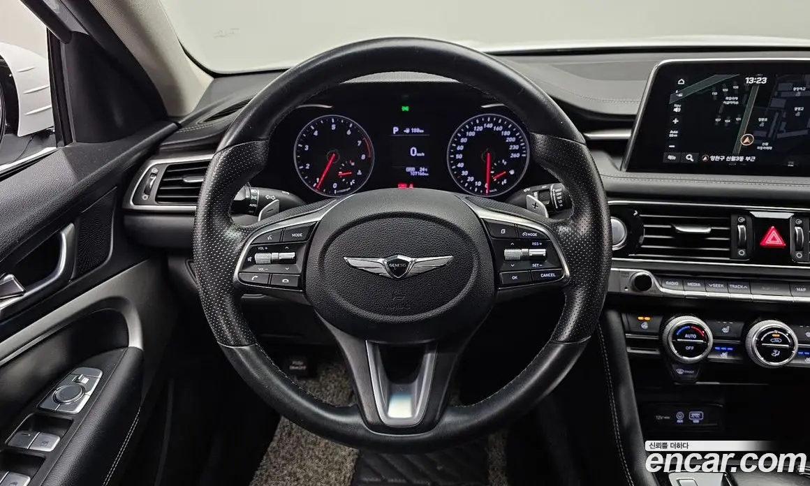 Genesis G70 2018 2.0 автомат (гидро), фото 19 Genesis G70 2018 2.0 автомат (гидро), фото 19