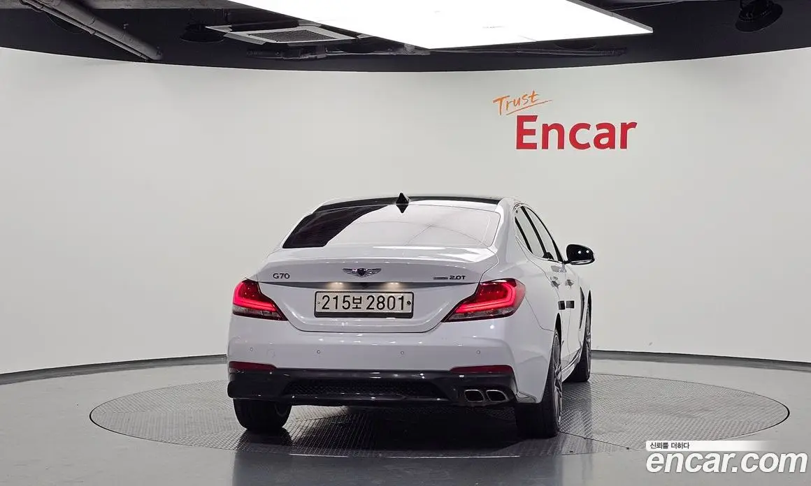 Genesis G70 2018 2.0 автомат (гидро), фото 4 Genesis G70 2018 2.0 автомат (гидро), фото 4
