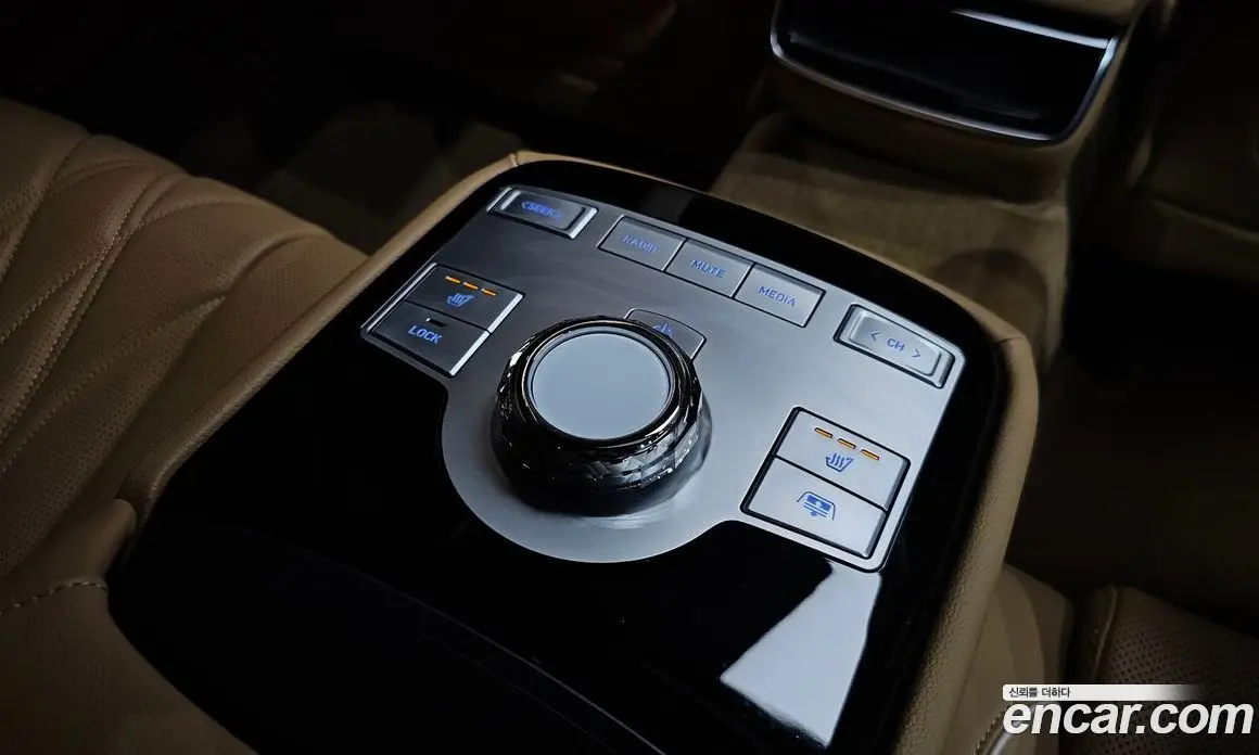 Genesis G80 2024 2.5 автомат (гидро), фото 24 Genesis G80 2024 2.5 автомат (гидро), фото 24