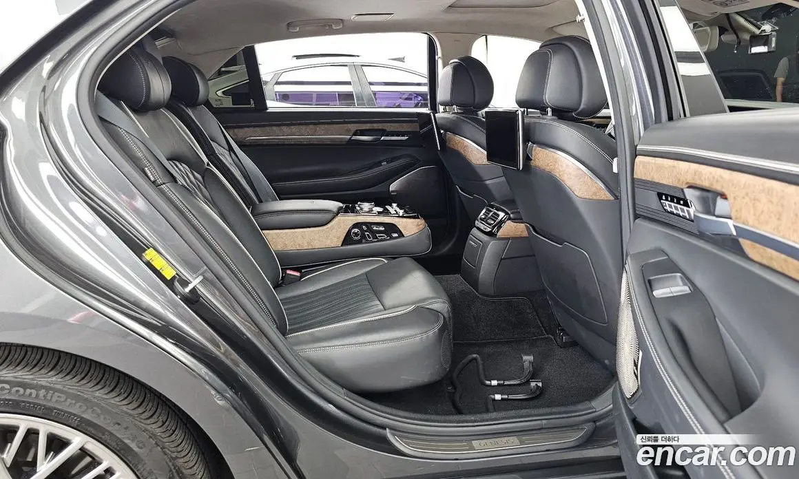 Genesis G90 2020 3.8 автомат (гидро), фото 18 Genesis G90 2020 3.8 автомат (гидро), фото 18