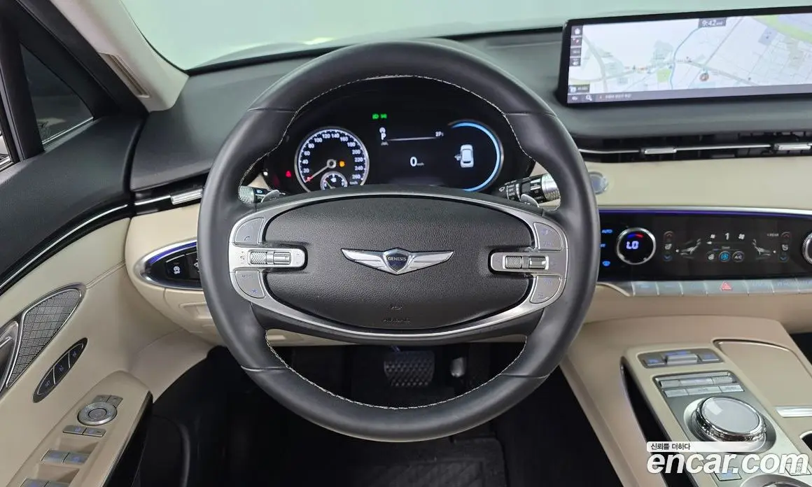 Genesis GV70 2021 2.5 автомат (гидро), фото 19 Genesis GV70 2021 2.5 автомат (гидро), фото 19