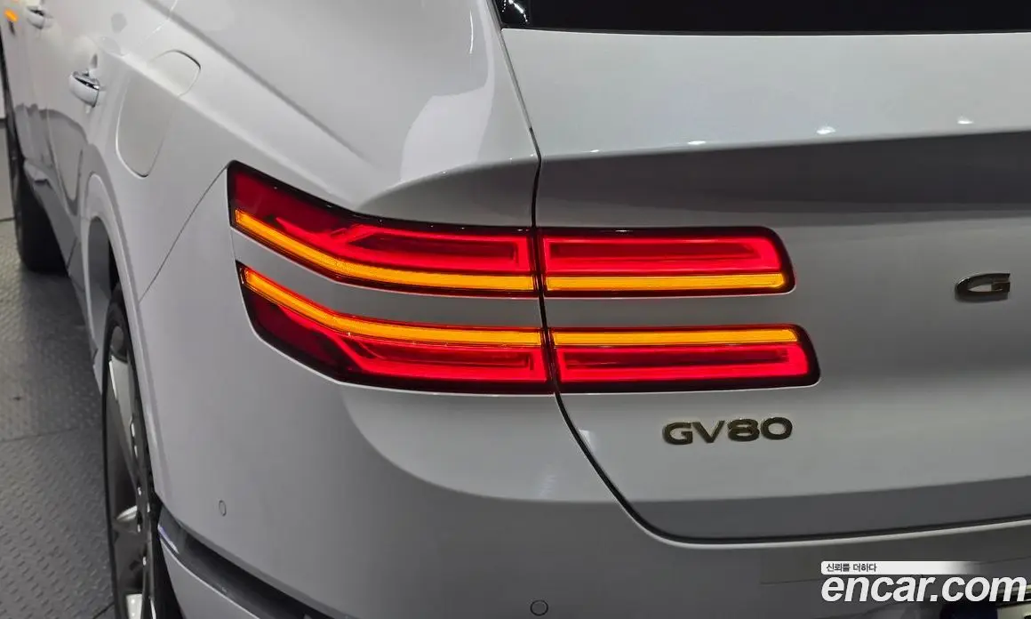 Genesis GV80 2022 2.5 автомат (гидро), фото 8 Genesis GV80 2022 2.5 автомат (гидро), фото 8