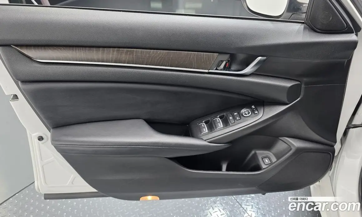 Honda Accord 2018 1.5 автомат (гидро), фото 13 Honda Accord 2018 1.5 автомат (гидро), фото 13
