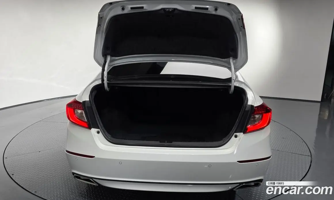 Honda Accord 2018 1.5 автомат (гидро), фото 33 Honda Accord 2018 1.5 автомат (гидро), фото 33