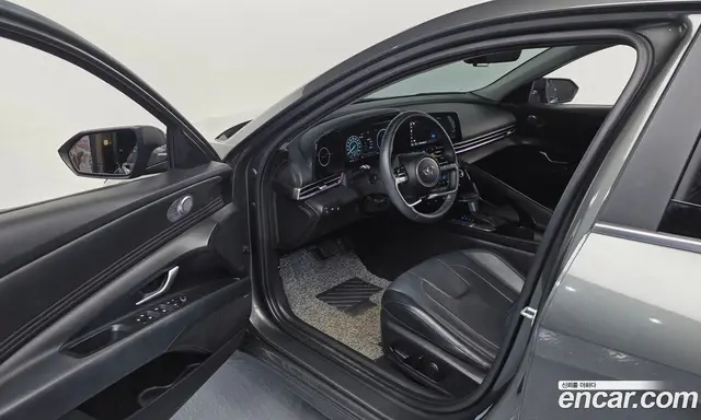 Hyundai Avante 2022 1.6 автомат (гидро), миниатюра 10 Hyundai Avante 2022 1.6 автомат (гидро), миниатюра 10