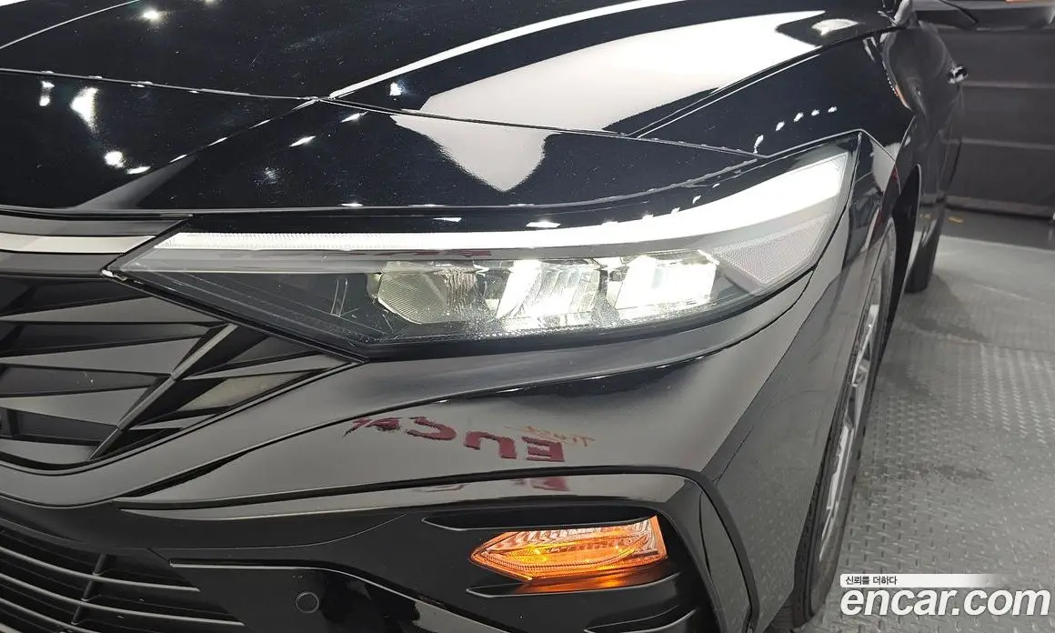 Hyundai Avante 2025 1.6 автомат (гидро), фото 7