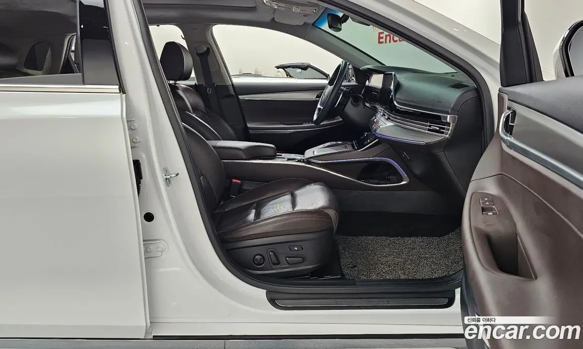 Hyundai Grandeur 2021 2.5 автомат (гидро), фото 16