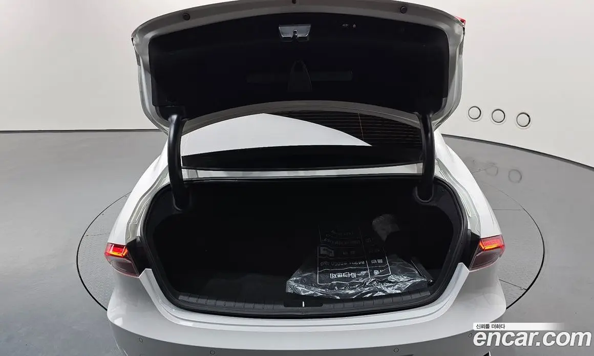 Hyundai Grandeur 2021 2.5 автомат (гидро), фото 24