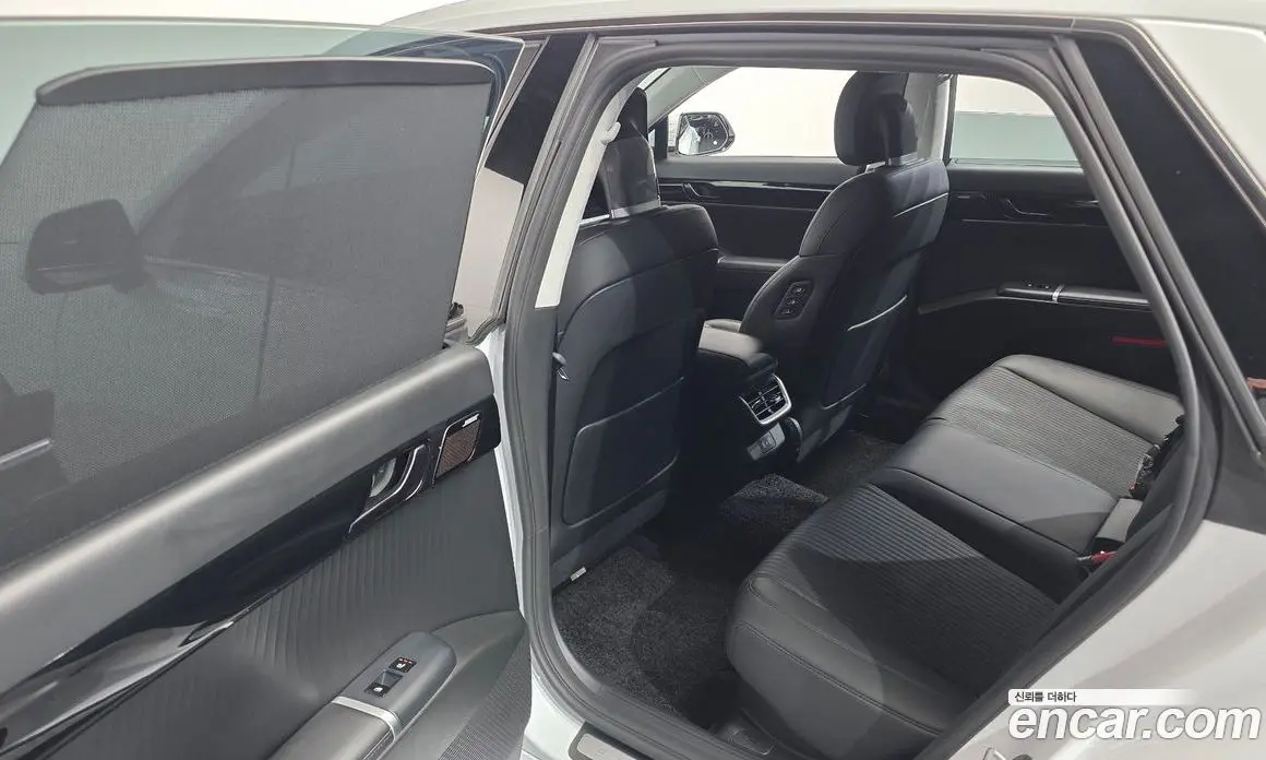 Hyundai Grandeur 2023 1.6 автомат (гидро), фото 17 Hyundai Grandeur 2023 1.6 автомат (гидро), фото 17