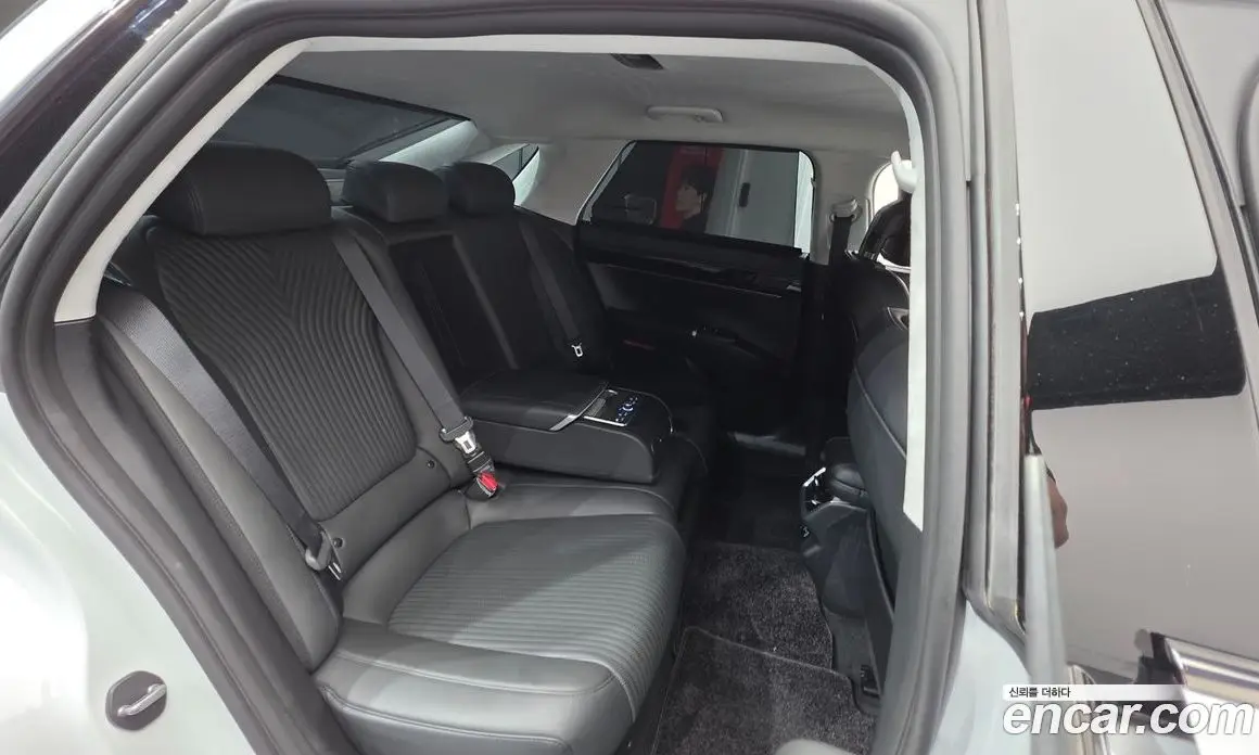 Hyundai Grandeur 2023 1.6 автомат (гидро), фото 19 Hyundai Grandeur 2023 1.6 автомат (гидро), фото 19