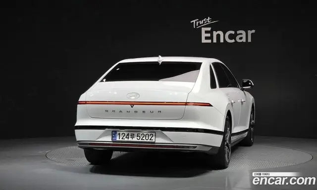 Hyundai Grandeur 2024 2.5 автомат (гидро), миниатюра 4 Hyundai Grandeur 2024 2.5 автомат (гидро), миниатюра 4