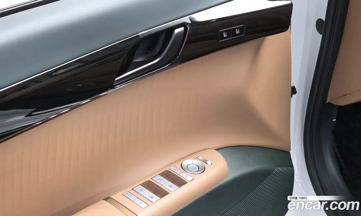 Hyundai Grandeur 2024 1.6 автомат (гидро), фото 16 Hyundai Grandeur 2024 1.6 автомат (гидро), фото 16