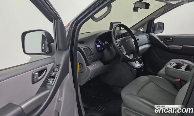 Hyundai Starex 2020 2.5 автомат (гидро), миниатюра 11 Hyundai Starex 2020 2.5 автомат (гидро), миниатюра 11