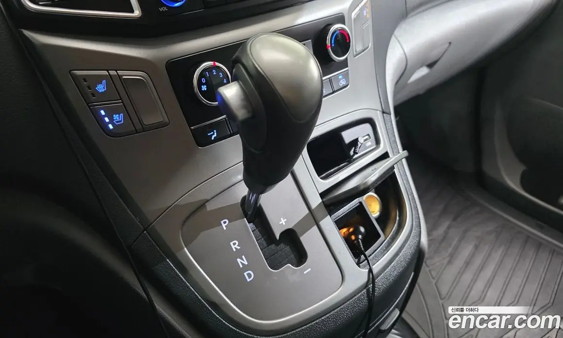 Hyundai Starex 2020 2.5 автомат (гидро), фото 9 Hyundai Starex 2020 2.5 автомат (гидро), фото 9