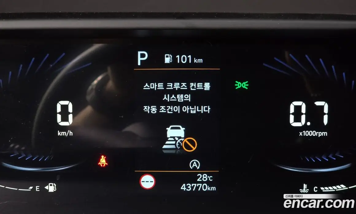 Hyundai Staria 2022 2.2 автомат (гидро), фото 25