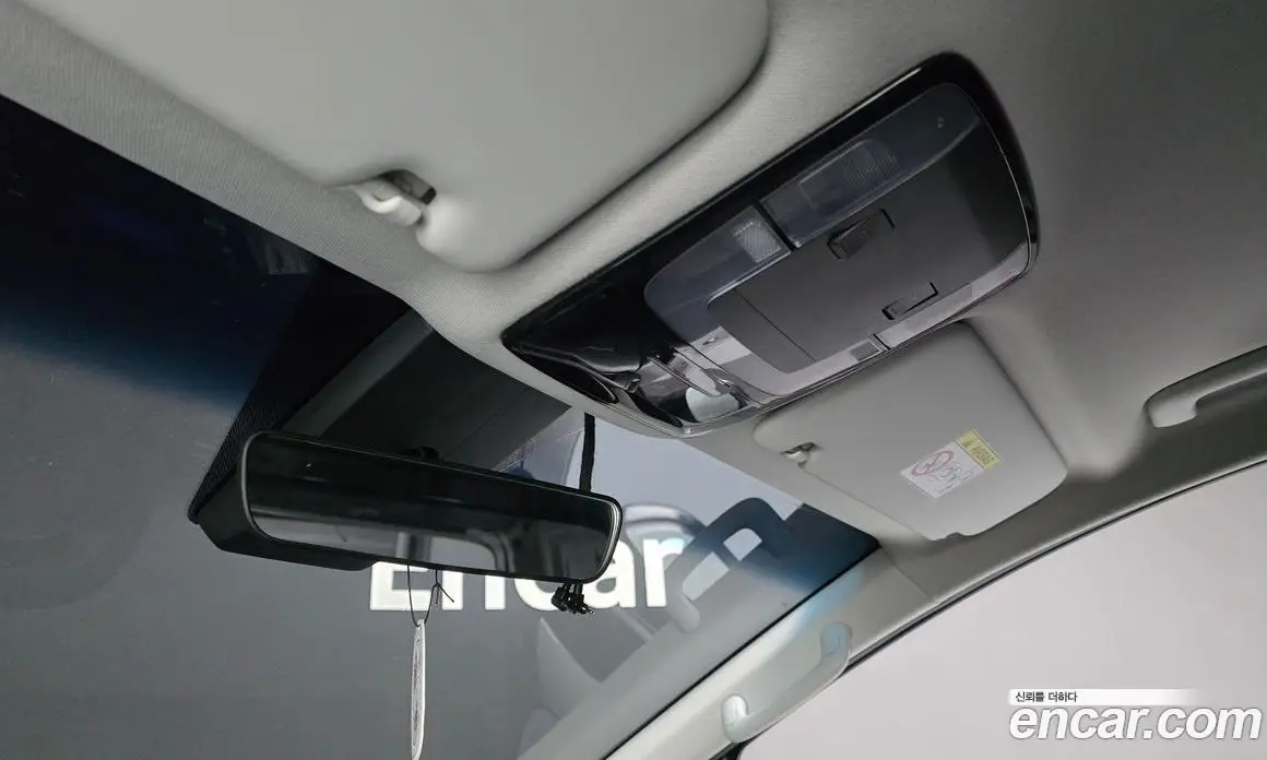 Hyundai Staria 2022 2.2 автомат (гидро), фото 26