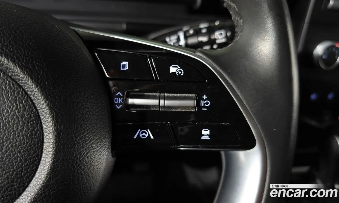 Hyundai Staria 2023 2.2 автомат (гидро), фото 21