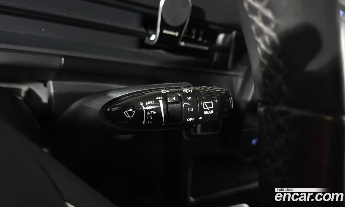 Hyundai Staria 2023 2.2 автомат (гидро), фото 27