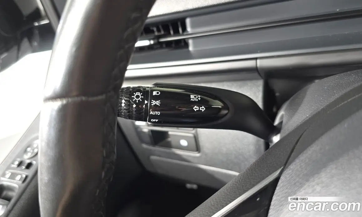 Hyundai Staria 2023 2.2 автомат (гидро), фото 29